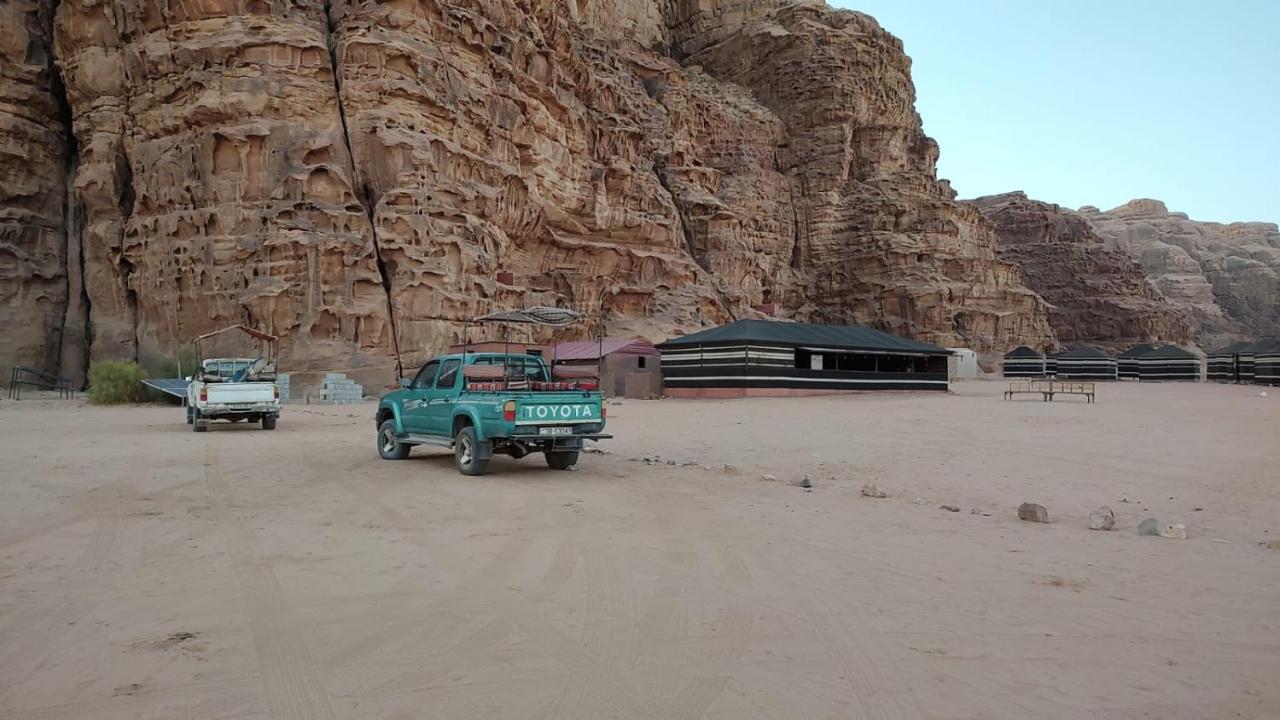Star City Camp Wadirum Wadi Rum Zewnętrze zdjęcie