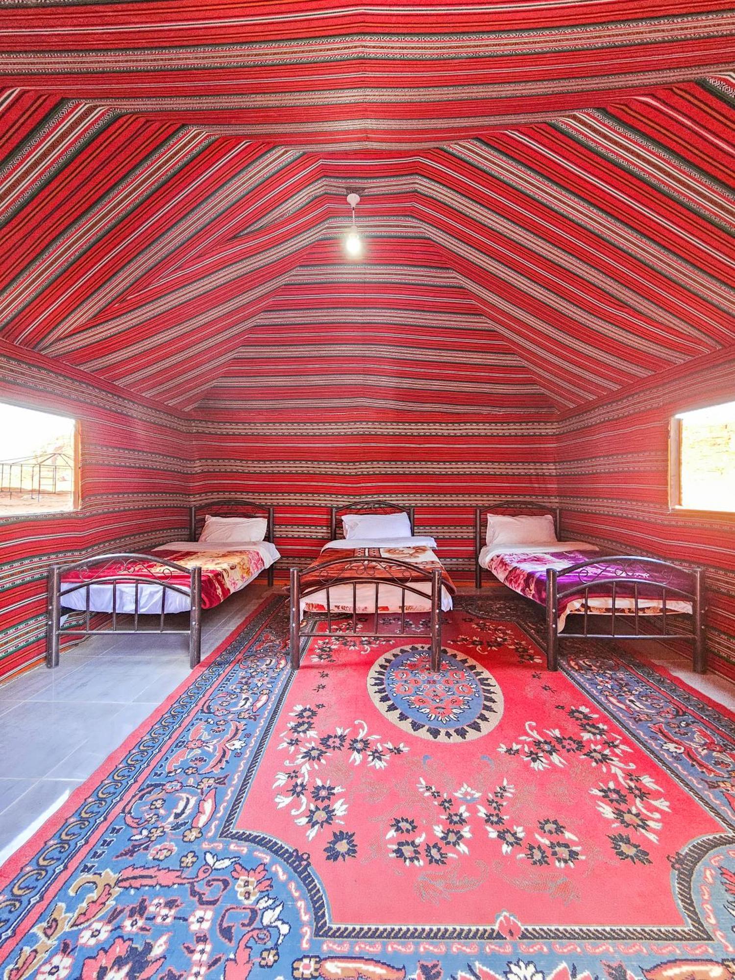 Star City Camp Wadirum Wadi Rum Zewnętrze zdjęcie