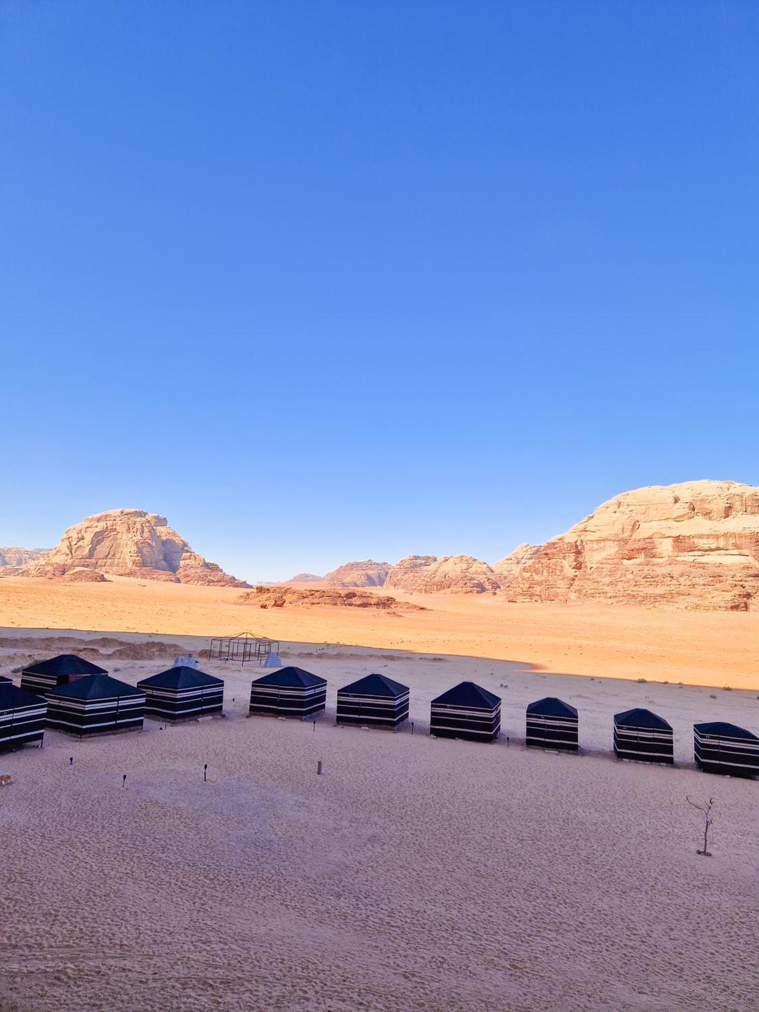 Star City Camp Wadirum Wadi Rum Zewnętrze zdjęcie