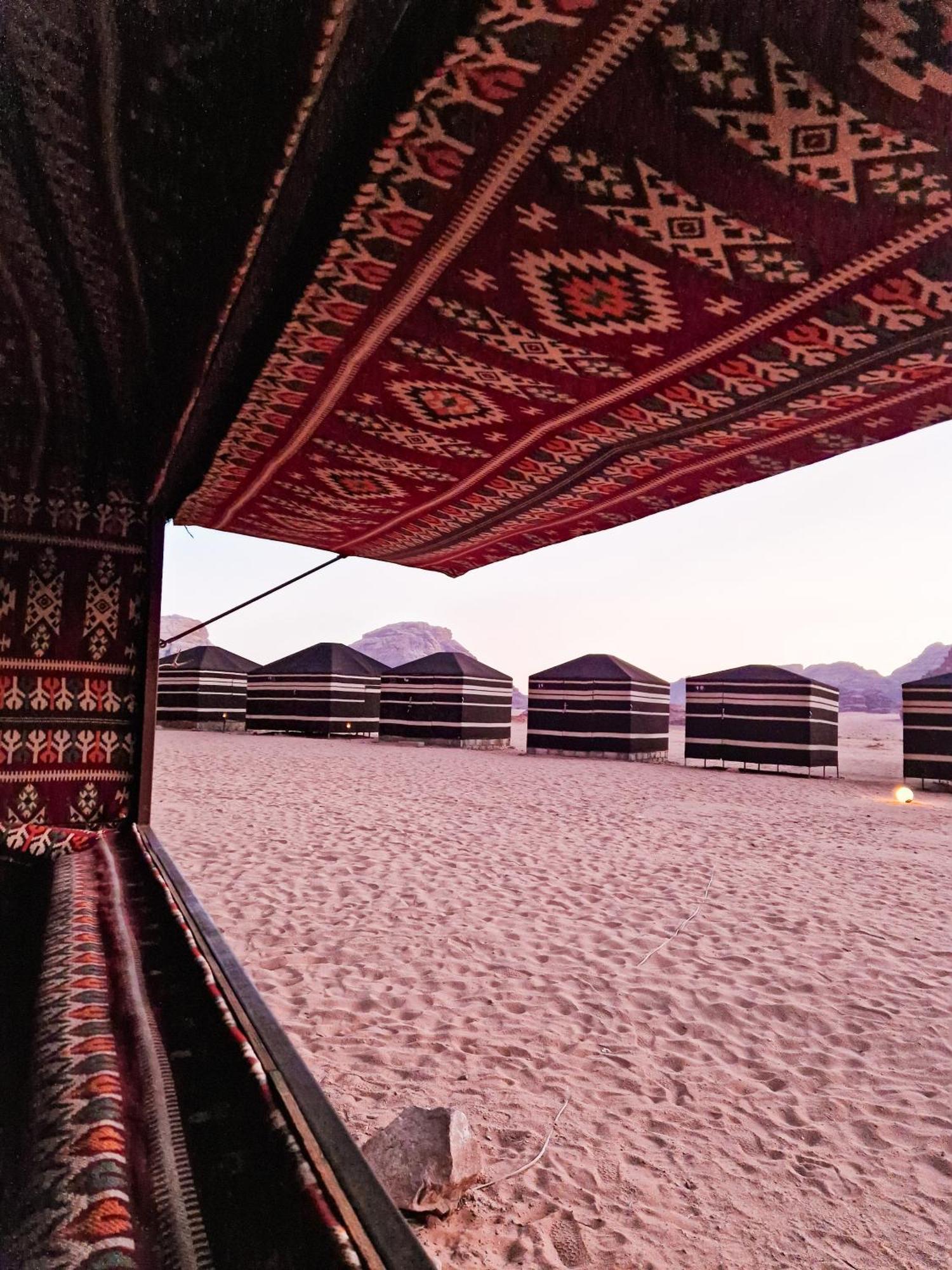 Star City Camp Wadirum Wadi Rum Zewnętrze zdjęcie