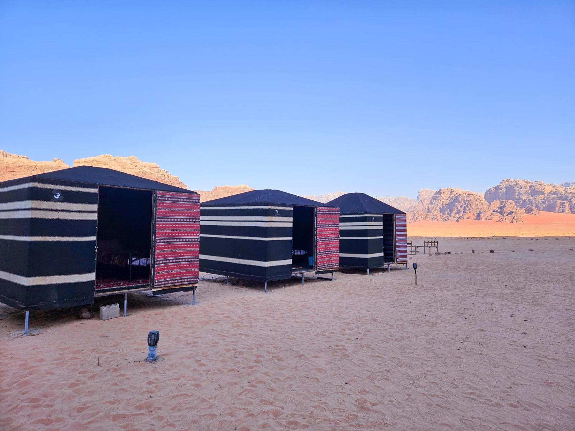 Star City Camp Wadirum Wadi Rum Zewnętrze zdjęcie