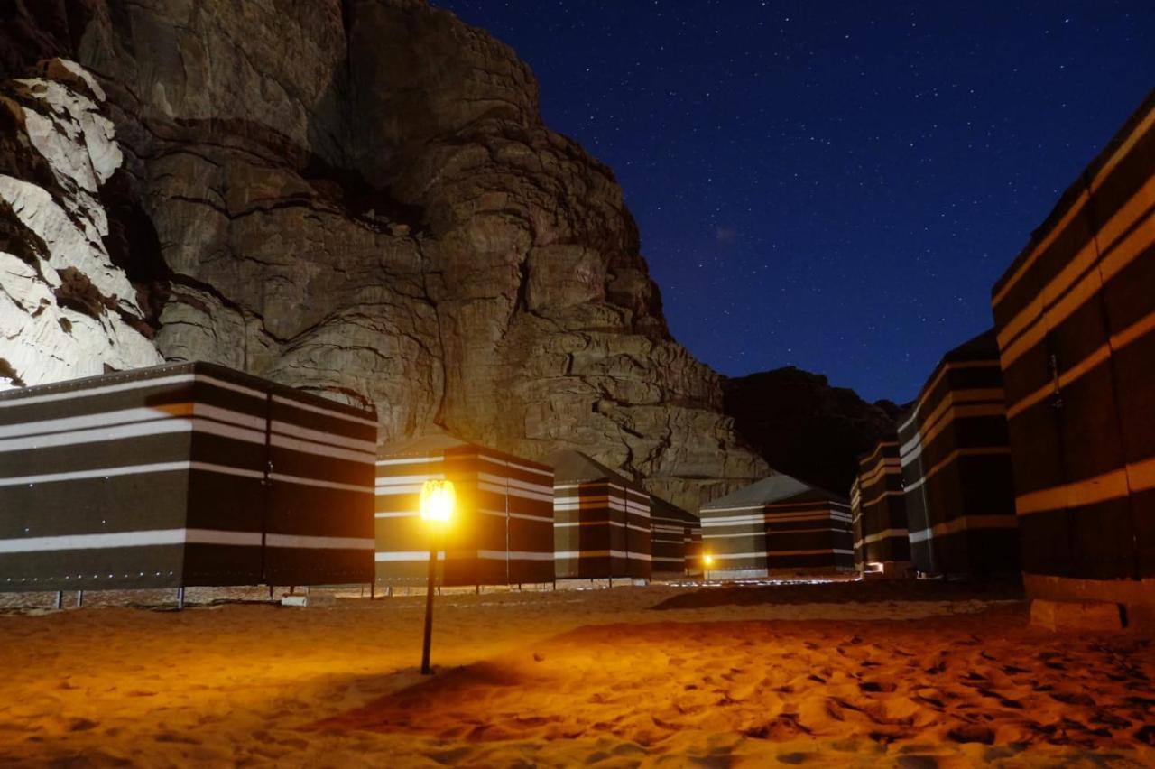 Star City Camp Wadirum Wadi Rum Zewnętrze zdjęcie